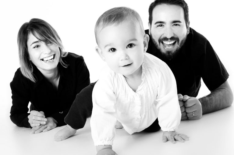 Explorer le monde à hauteur de bébé: quelle joie !